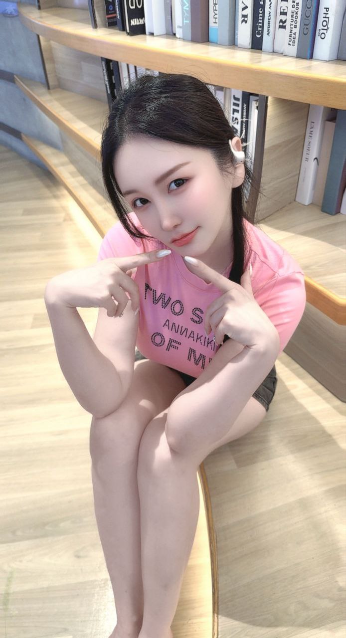 AgADeq8xGzqCiUU.jpg